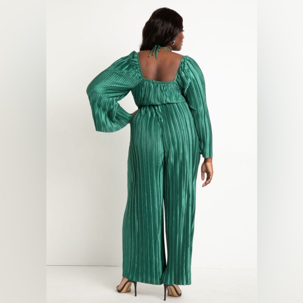 Jumpsuit - Picture 3 of 4
